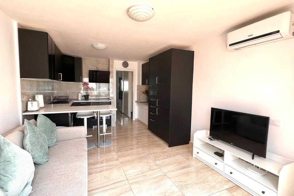 Casa Teddy - Central And Modern One Bedroom Apartment Tías Eksteriør billede